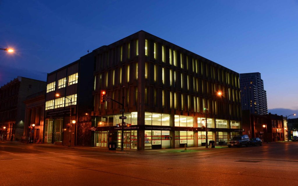 LIA-campus-night-Canada