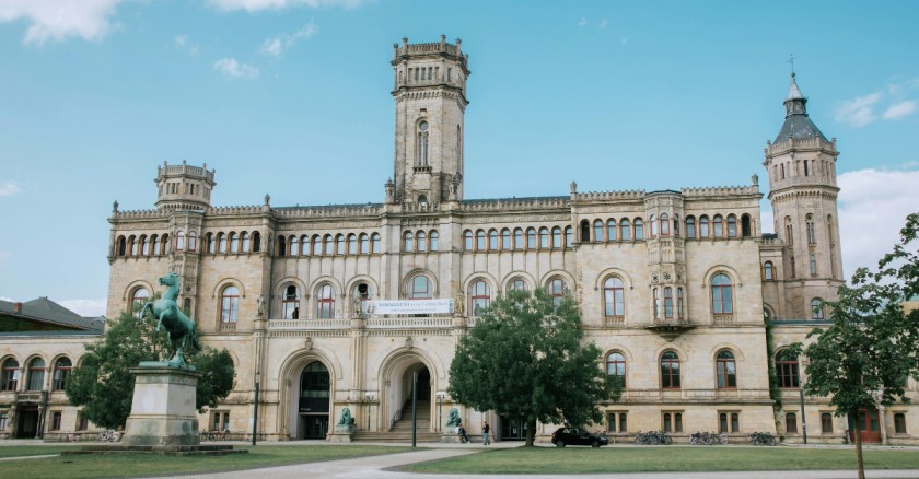 Medical Universities in Bulgaria: Costs, Admission Requirements