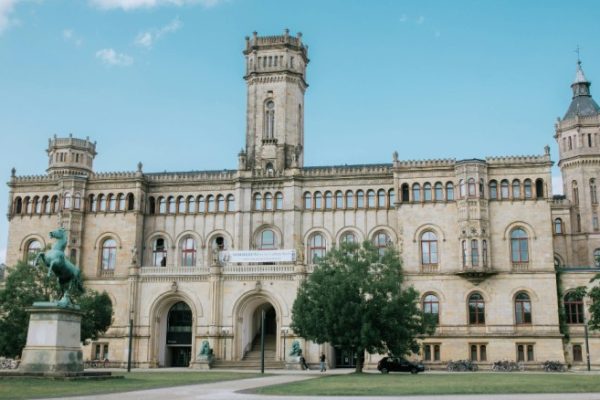 Medical Universities in Bulgaria: Costs, Admission Requirements